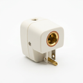 Ardora grounding outlet adapter